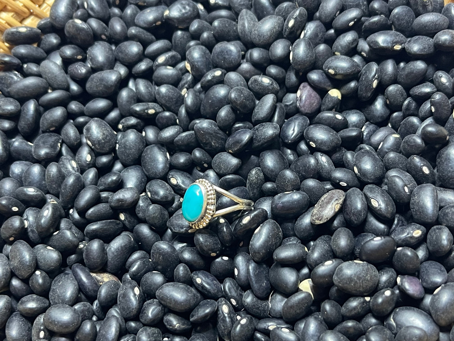 Single Stone Turquoise Ringing