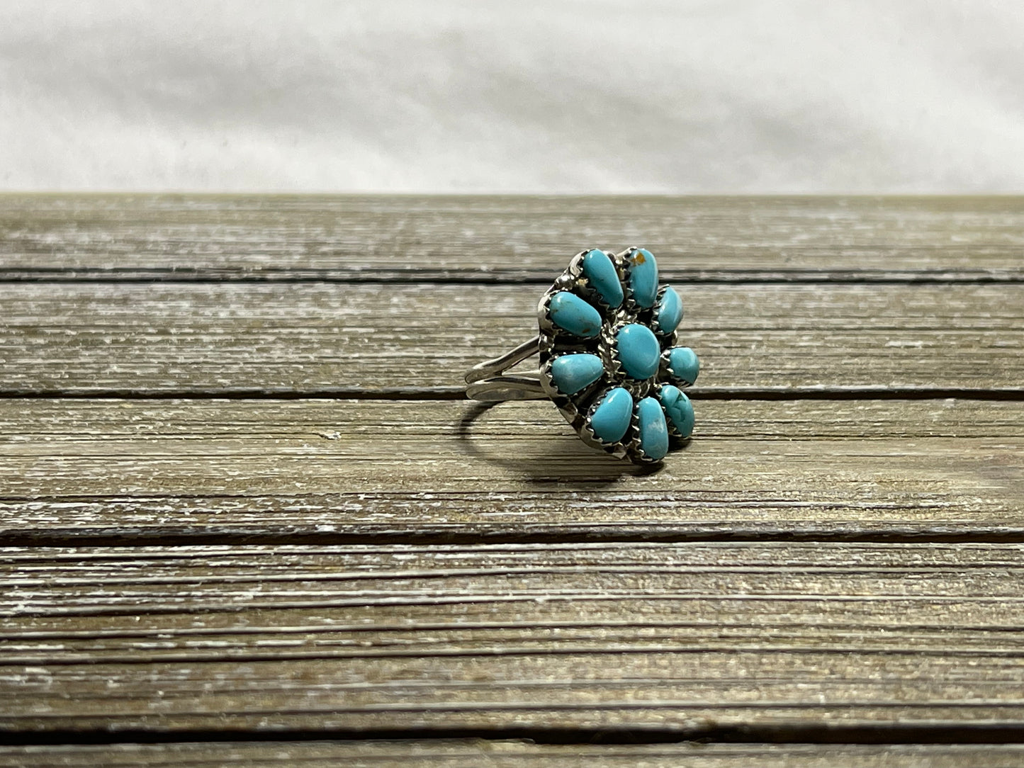 Cluster Flower Ring