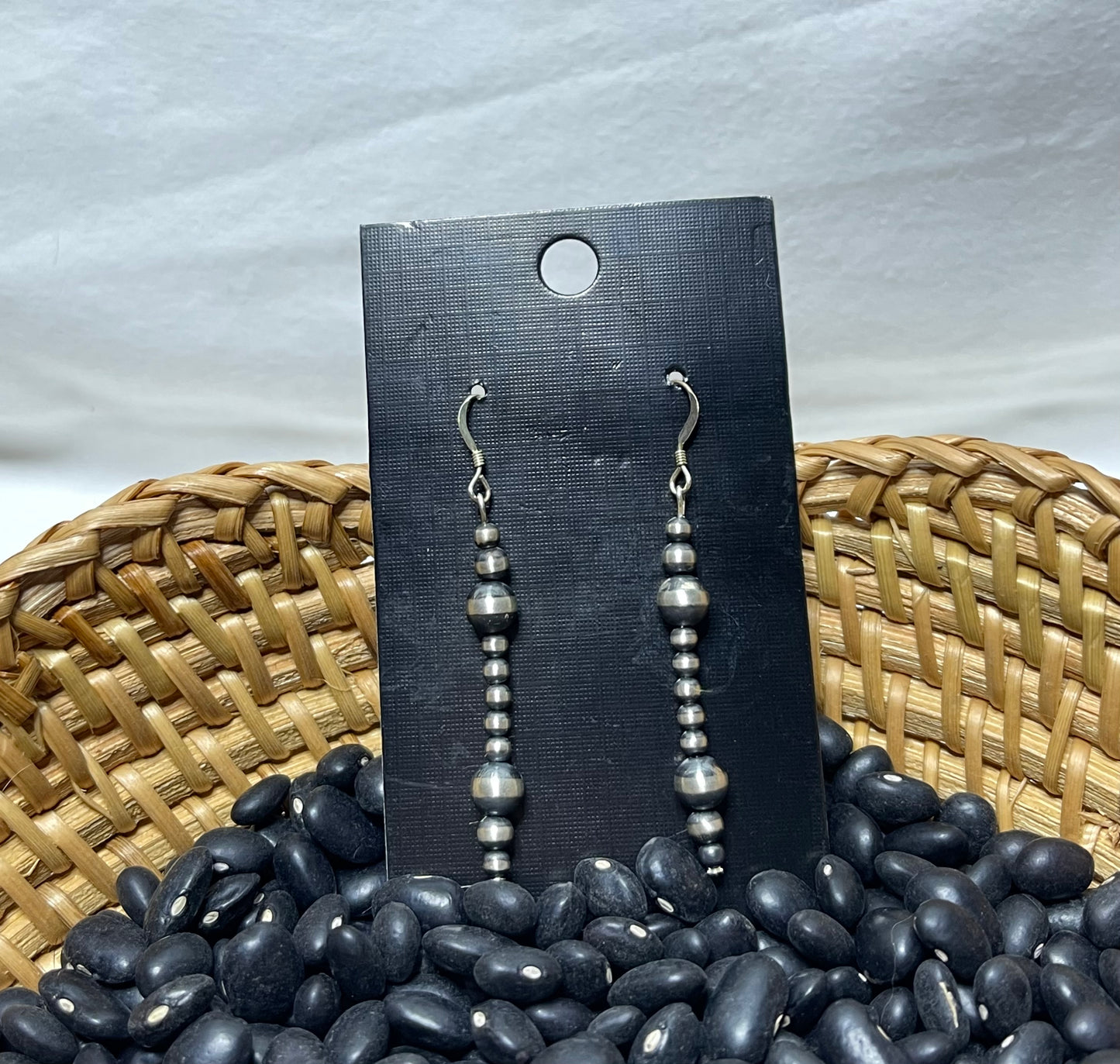 Pearl Dangle earring