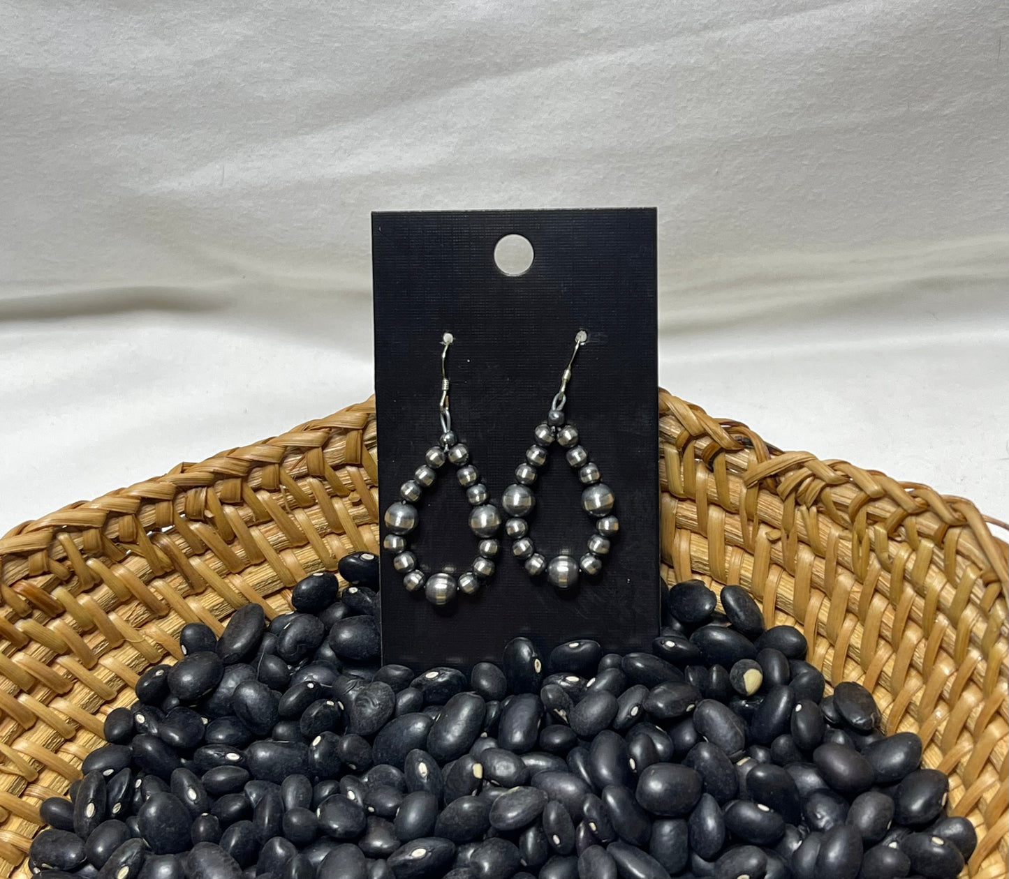 Pearl Dangle Earring