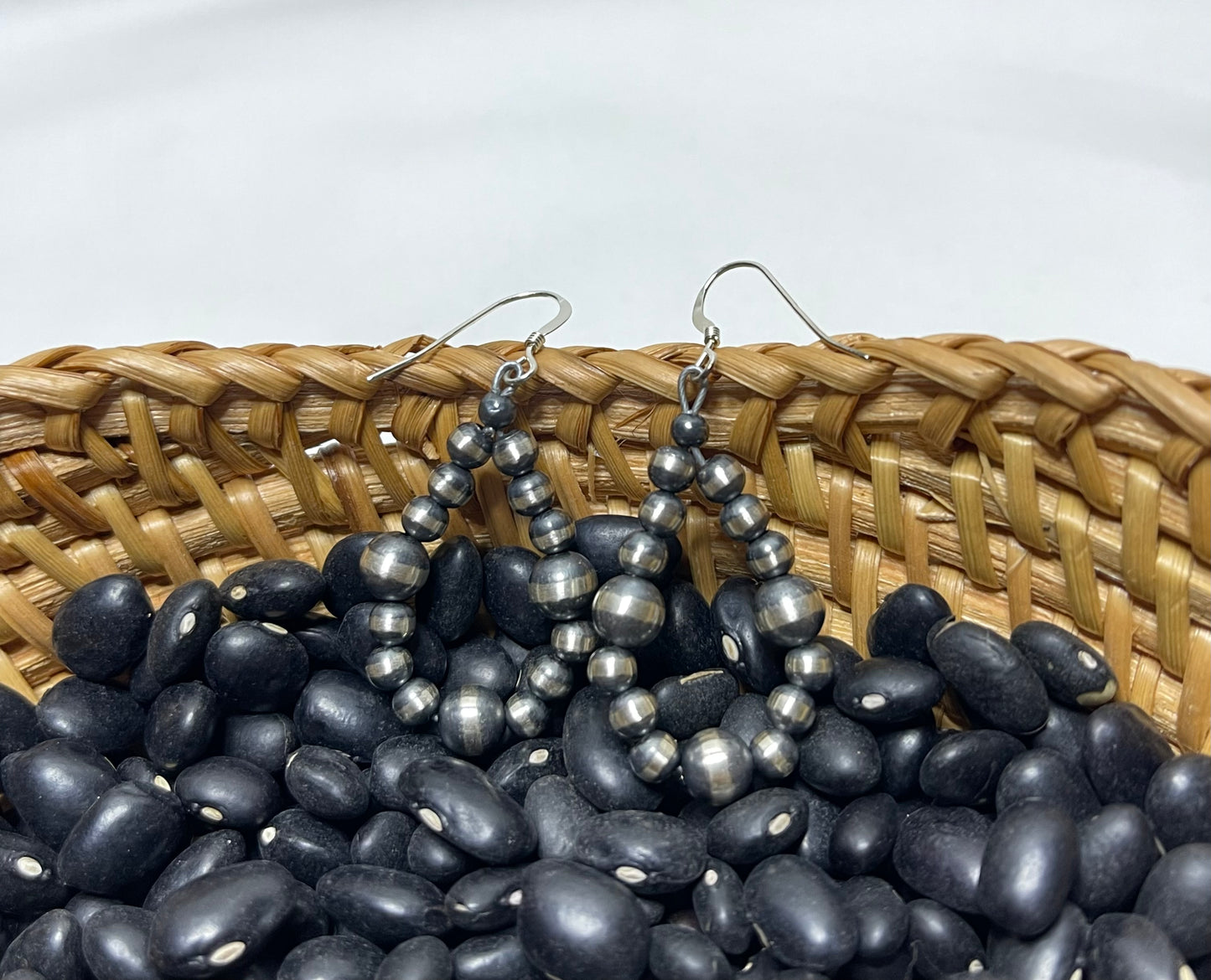 Pearl Dangle Earring