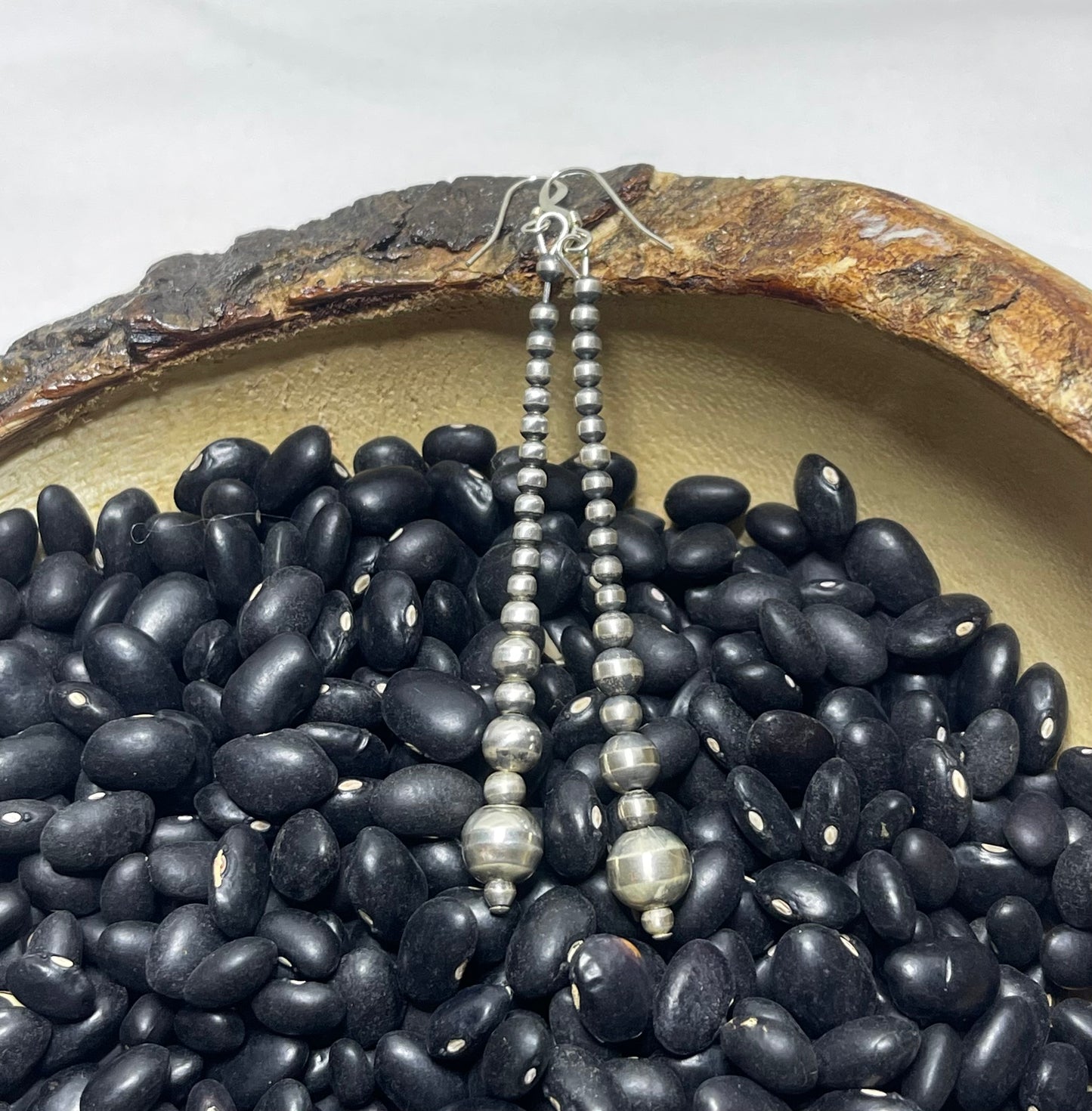 Pearl Dangle earring